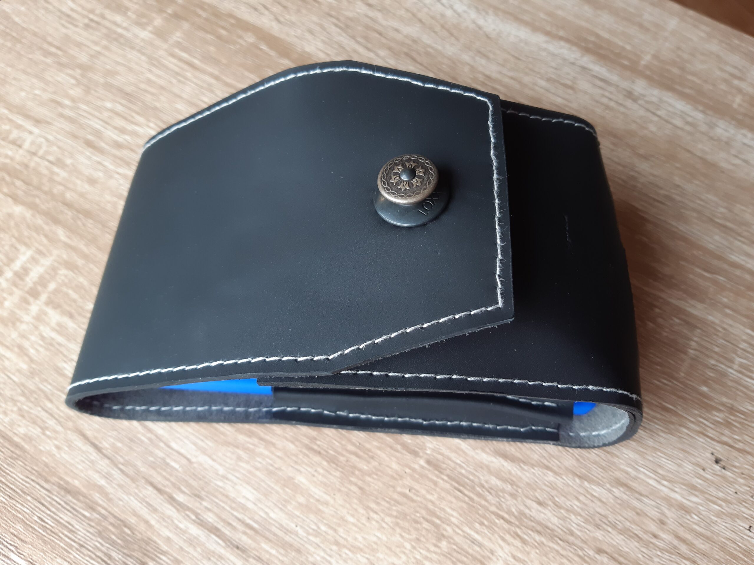 2025 Etui double mobile & batterie Youri